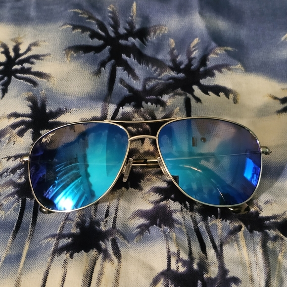 Maui Jim Unisex CLIFF HOUSE Silver Blue Hawaii Sunglasses - Picture 1 of 8